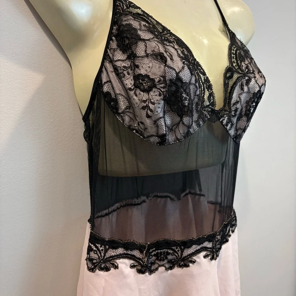Vintage 90s Victoria’s Secret Sheer Lace Ballerina Style Nightgown Size Small